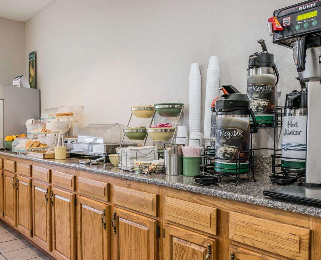 Quality Inn - thumb 14