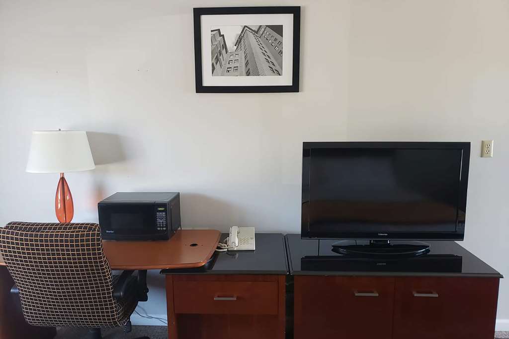 Days Inn & Suites By Wyndham St Ignace - thumb 7