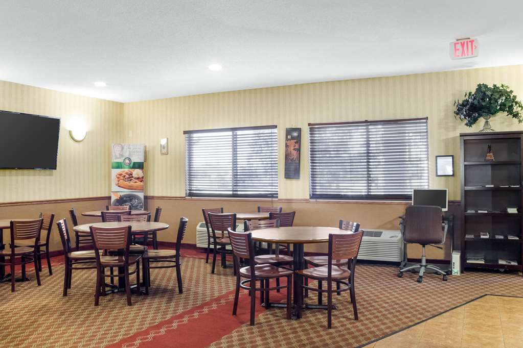 Quality Inn - thumb 9