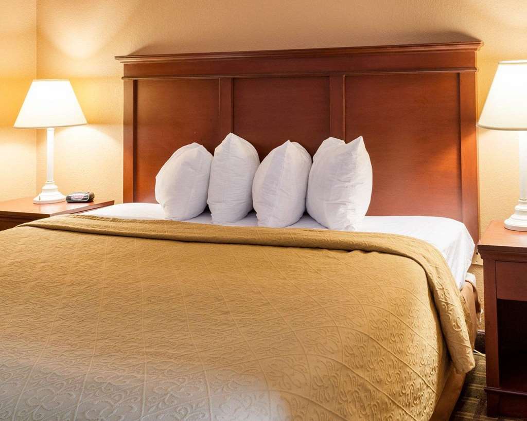 Quality Inn - thumb 15