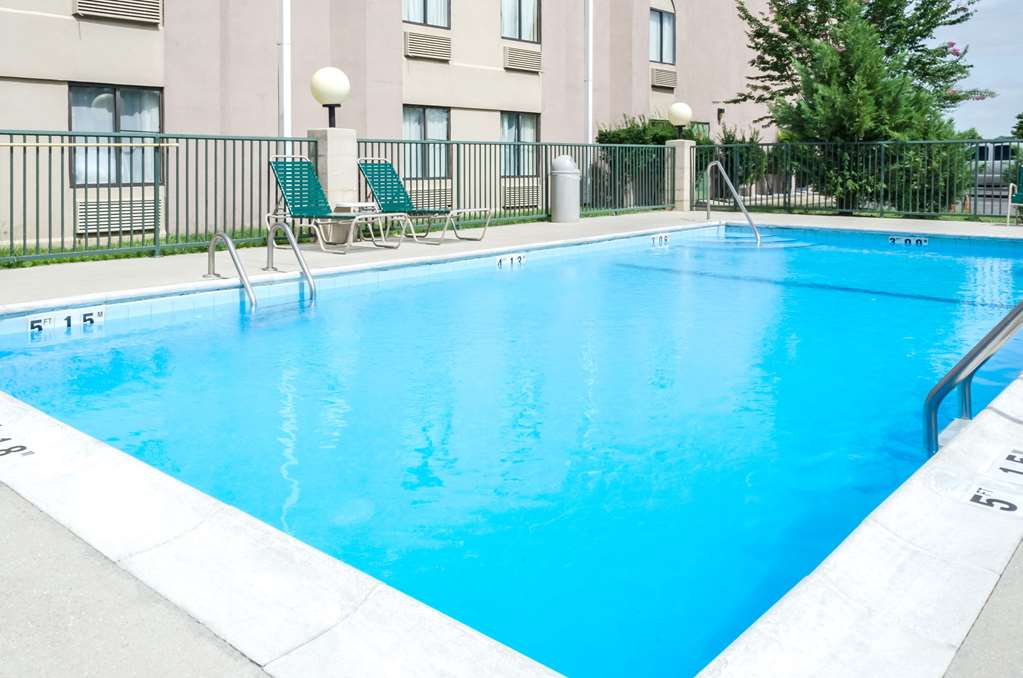 Quality Inn - thumb 10