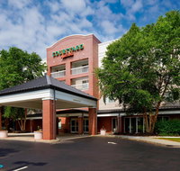 Courtyard by Marriott Edison Woodbridge - Accommodation Deal