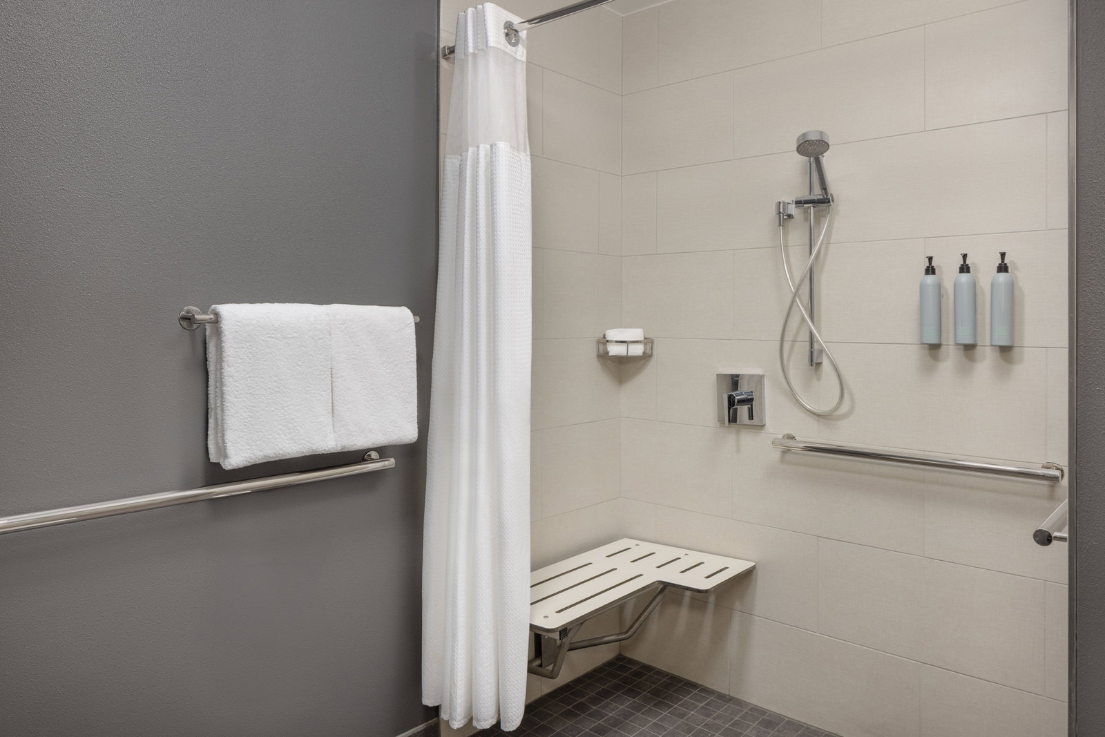 Courtyard By Marriott Edison Woodbridge - thumb 7