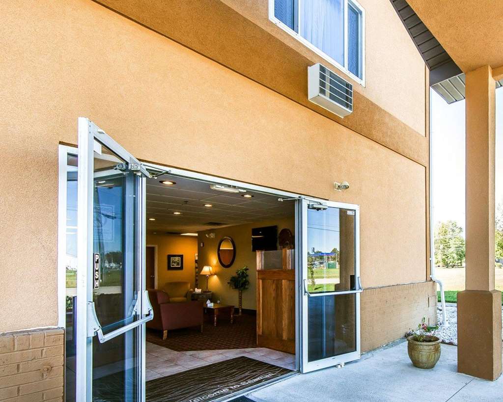 Quality Inn - thumb 1