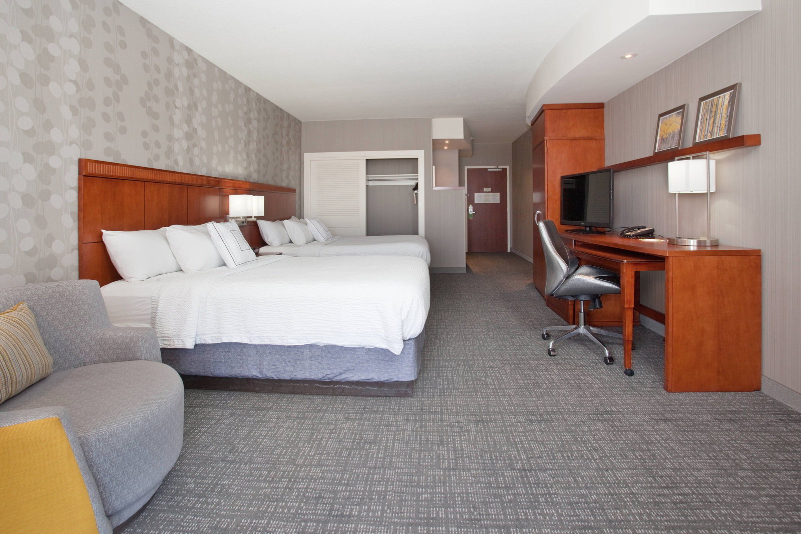 Courtyard Casper - thumb 4