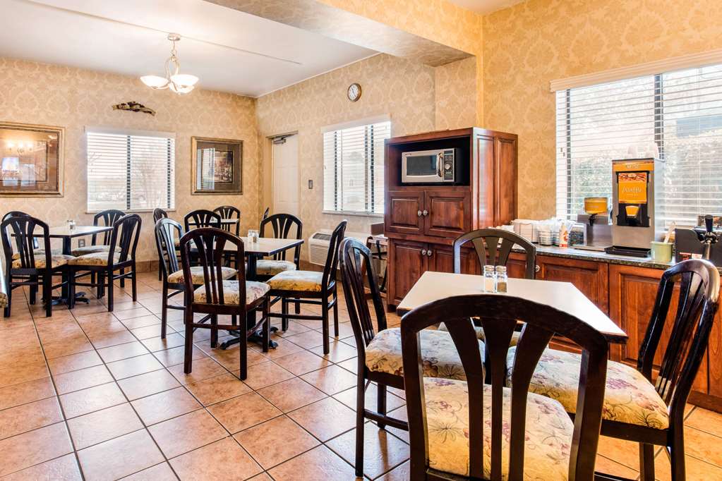 Quality Inn - thumb 12