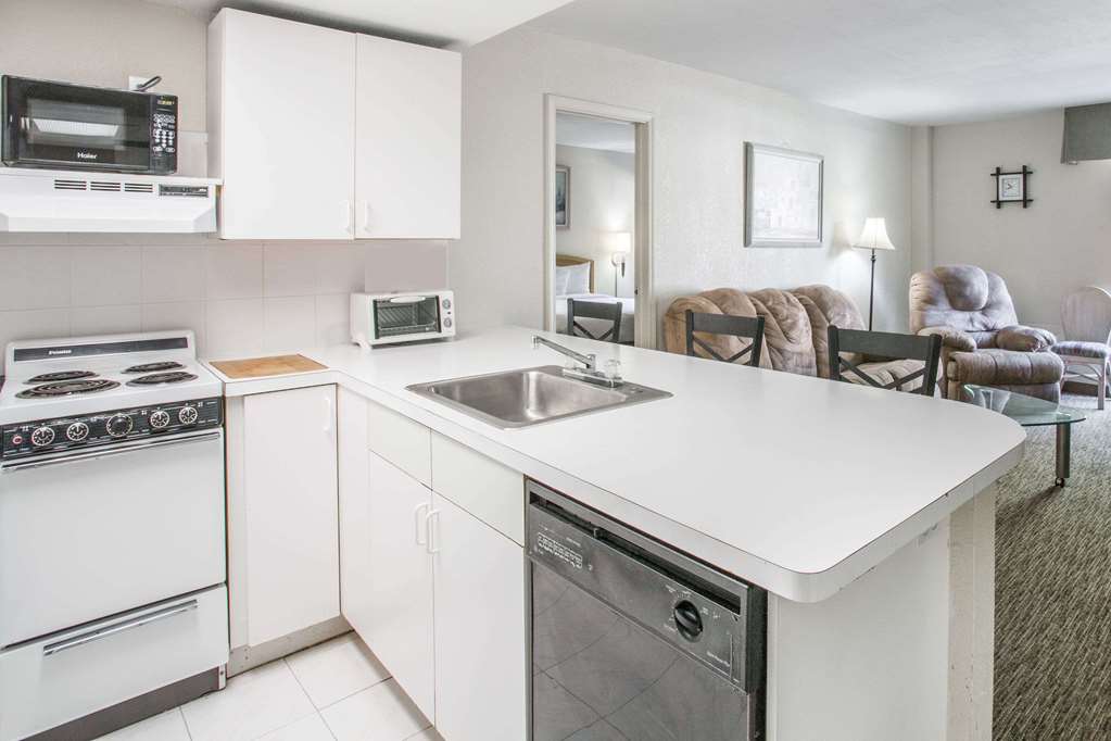 Days Hotel Peoria Glendale Area - thumb 10