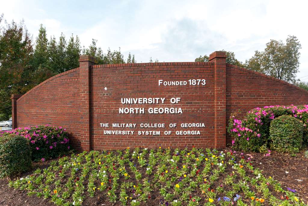 Days Inn Dahlonega - thumb 12