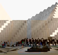 JFK Bus Tour with Oswald Rooming House optional CityPass - Accommodation Deal