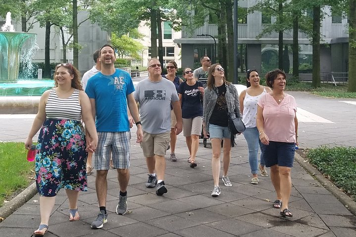 Best Of The Burgh Walking Tour