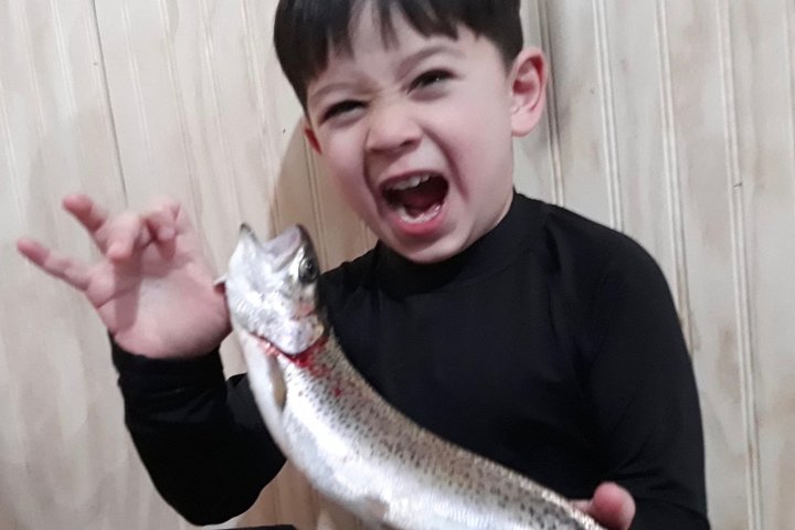 Fairbanks Ice Fishing Expedition In A Heated Cabin With Fish Cookout - thumb 3